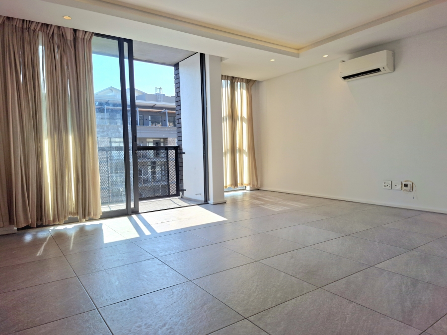1 Bedroom Property for Sale in Woodstock Western Cape